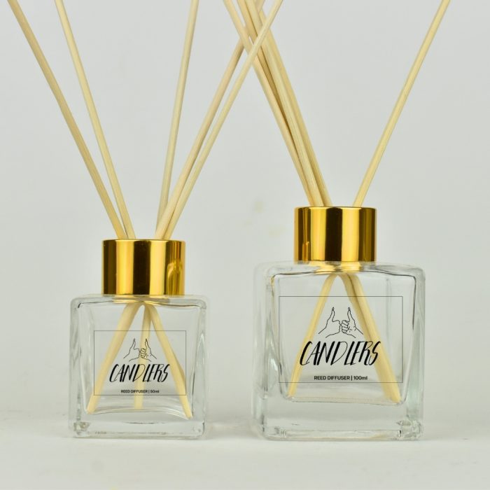 reed diffuser σε μπουκαλάκια των 100ml και των 50ml με χρυσό καπάκι