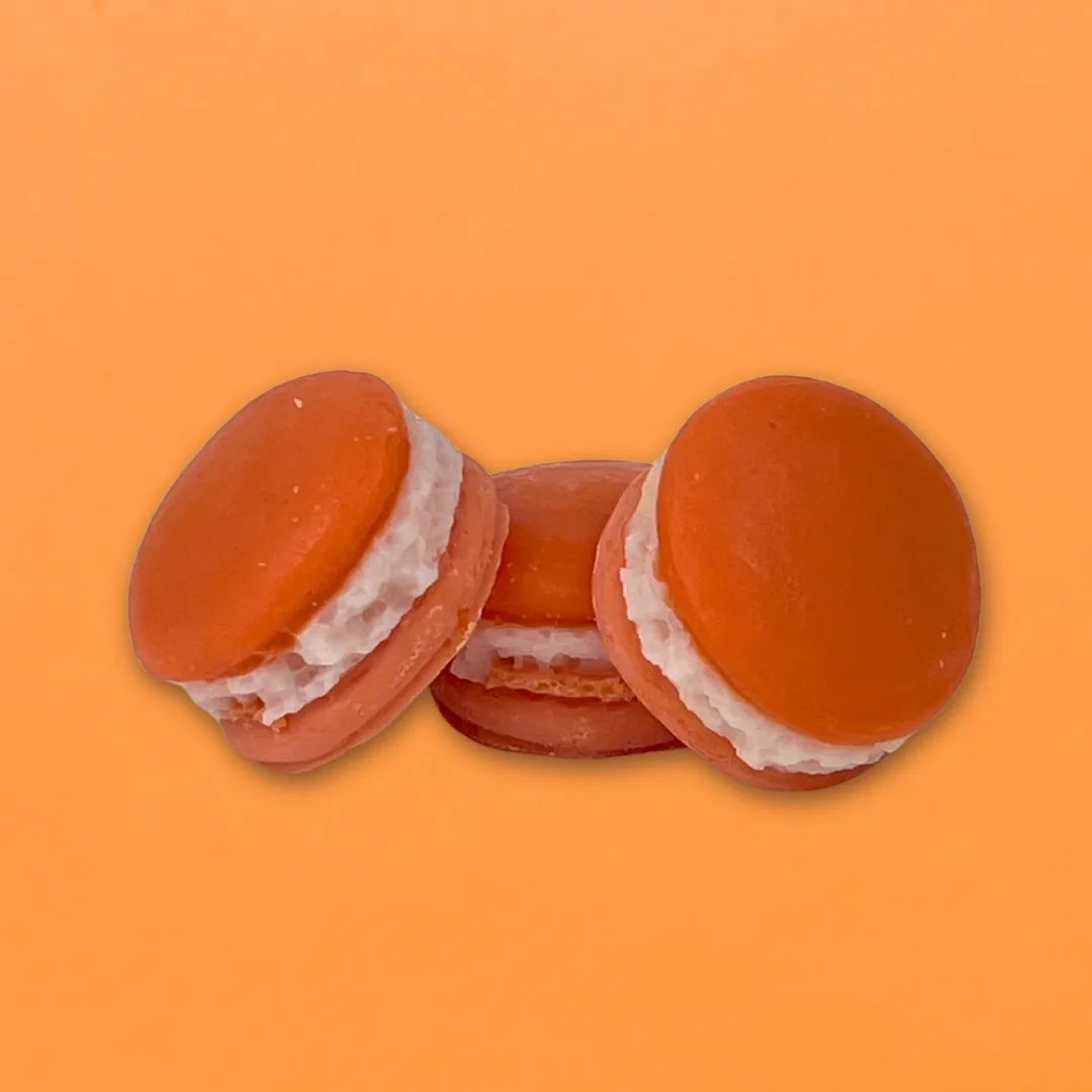 carrot cake macaron wax melts wax melt σε σχήμα macaron με άρωμα carrot cake