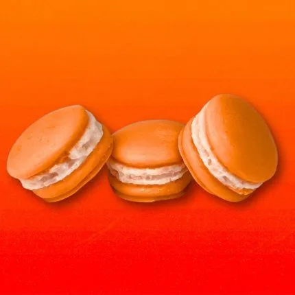 wax melt σε σχήμα macaron με άρωμα orange cake