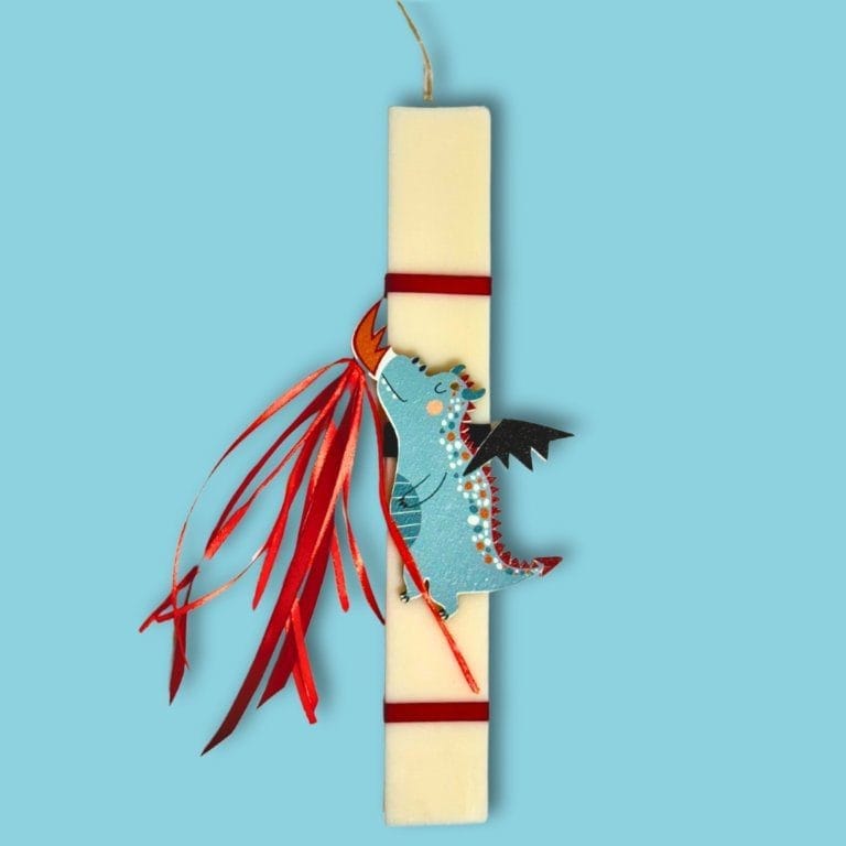 Πασχαλινή λαμπάδα πλακέ από κερί σόγιας με διακοσμητικό σχέδιο δράκος