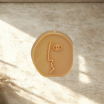 διακοσμητικό κερί σόγιας σε σχήμα προσώπου χρώμα ιβουάρ